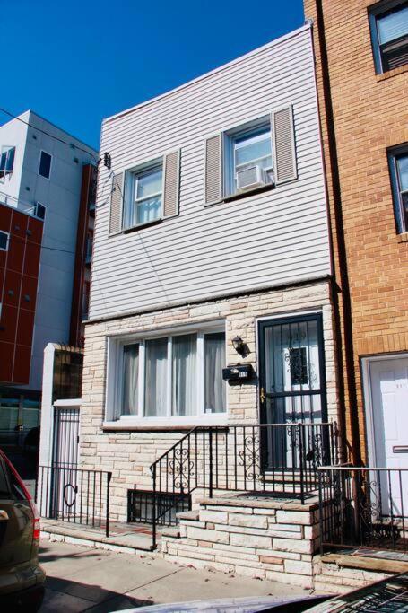 Walk To South Philly's Restaurants & Bars Holiday home Philadelphia